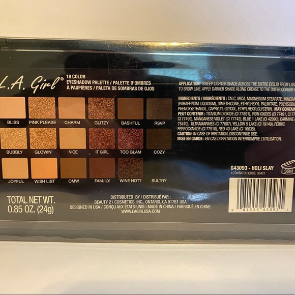 L.A. Girl Holiday Eyeshadow Palette - Holi Slay - Picture 6 of 6
